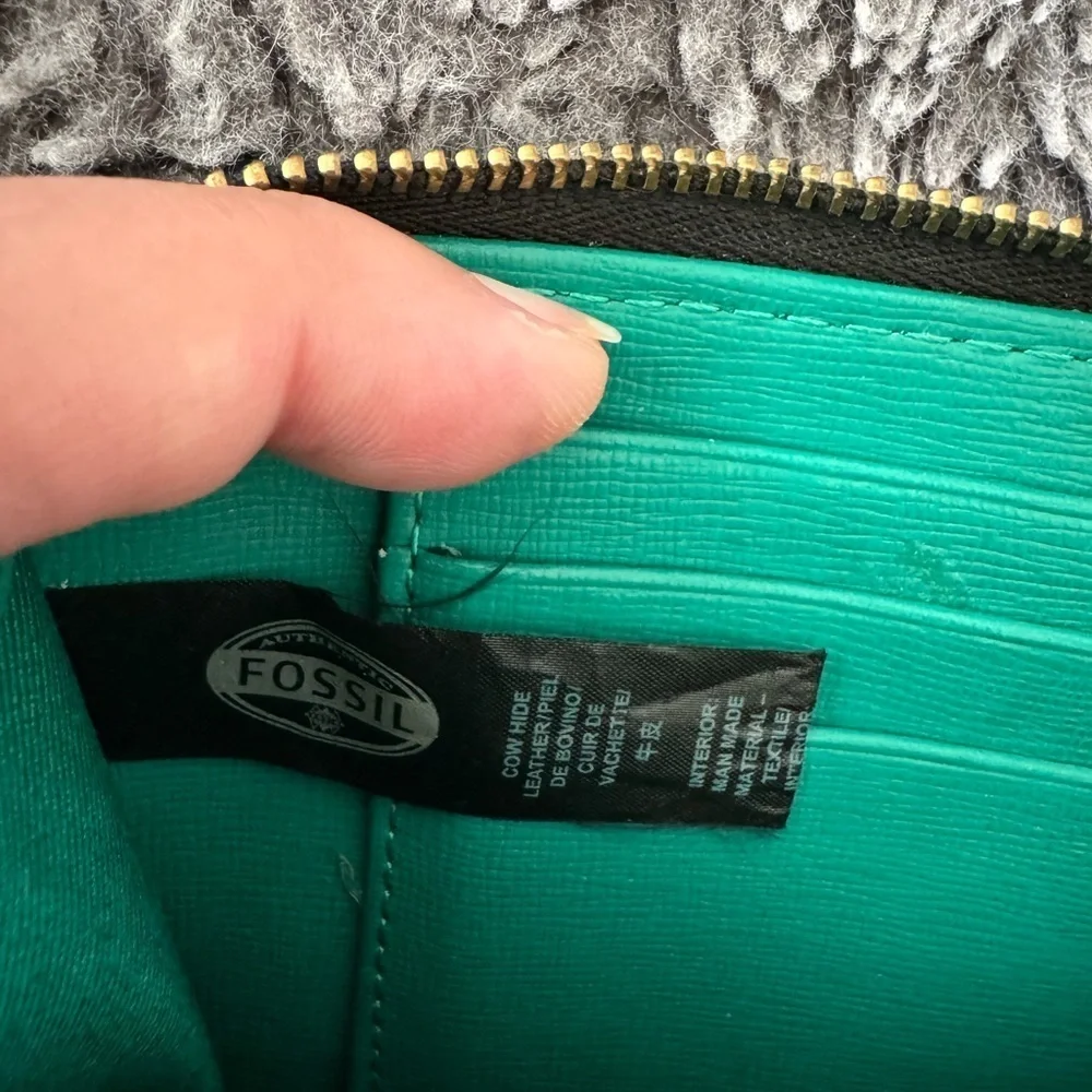 FOSSIL Leather Wristlet Wallet